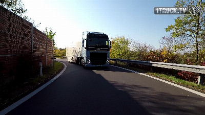 Beitragsbild - Volvo Trucks LNG